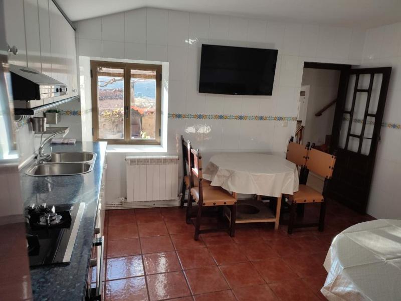 Calida Casa Familiar Villa Aldealpozo Eksteriør bilde